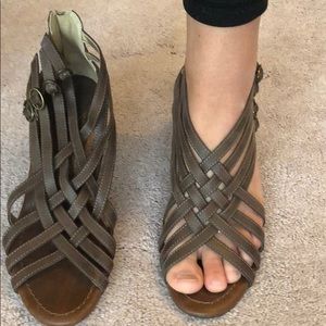 Merona strapping wedges